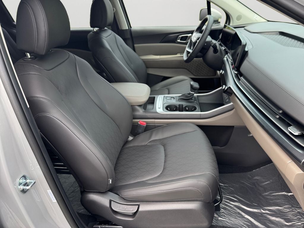 2027 Kia Carnival LXS