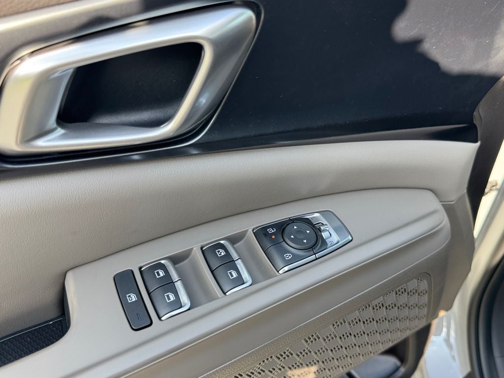 2027 Kia Carnival Hybrid LXS