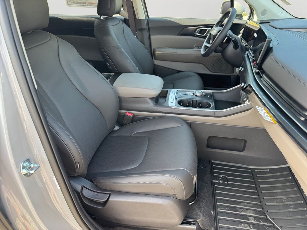 2027 Kia Carnival Hybrid LXS