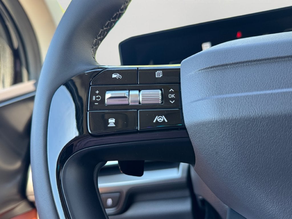 2027 Kia Carnival Hybrid SX