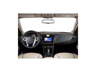 2013 Chrysler 200 Touring