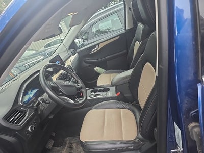 2022 Ford Escape Plug-In Hybrid Titanium !Flat Tow Ready!