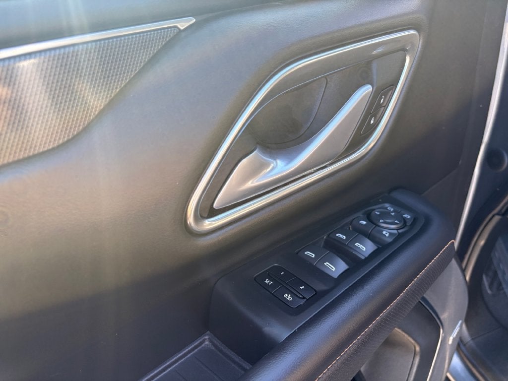 2022 GMC Yukon AT4