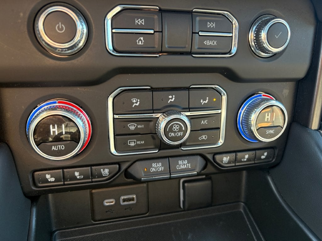 2022 GMC Yukon AT4