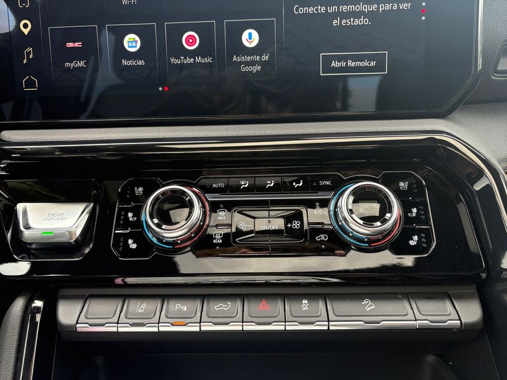 2025 GMC Sierra 3500HD AT4