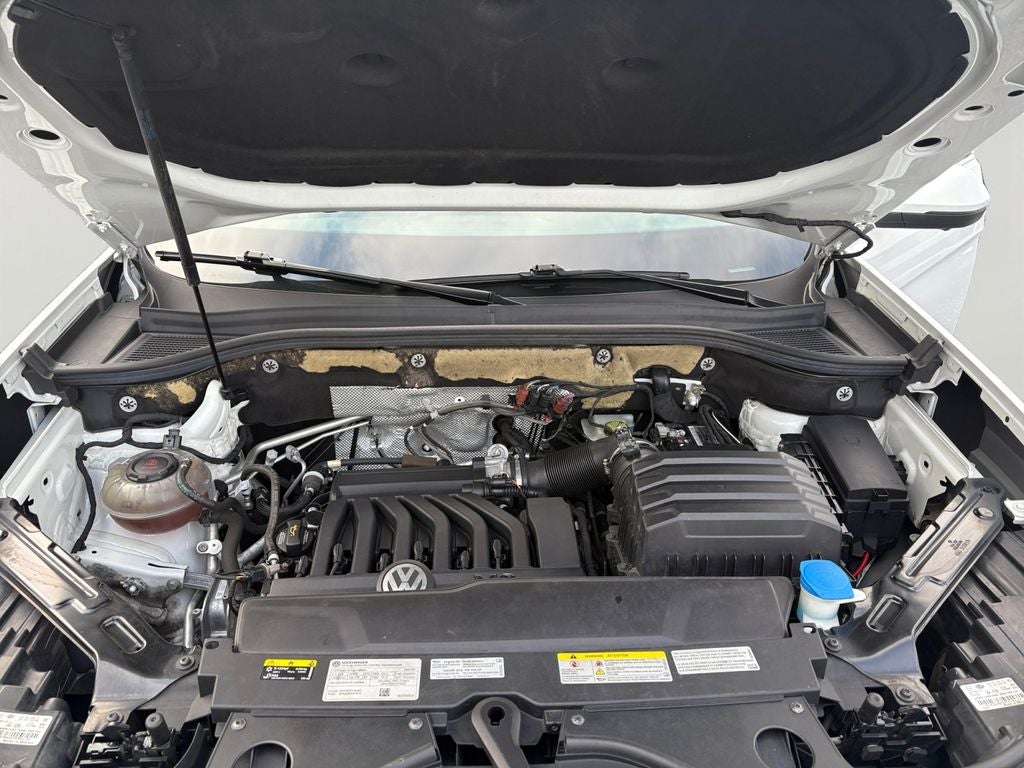 2022 Volkswagen Atlas 3.6L V6 SEL Premium R-Line