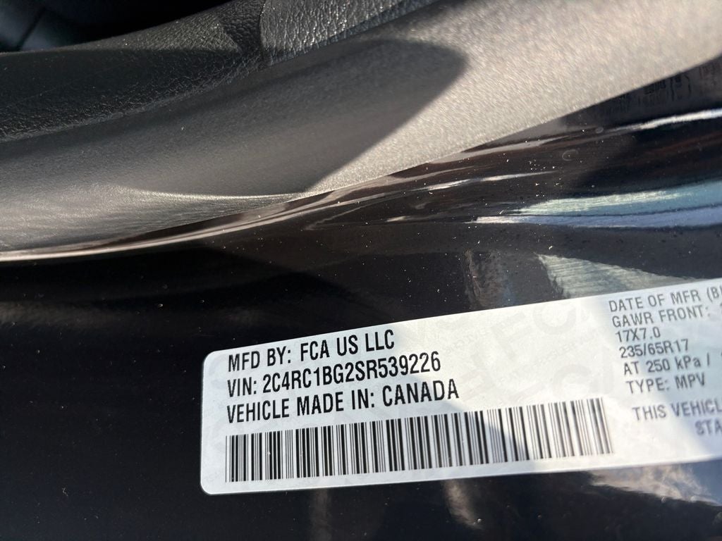 2025 Chrysler Pacifica Select