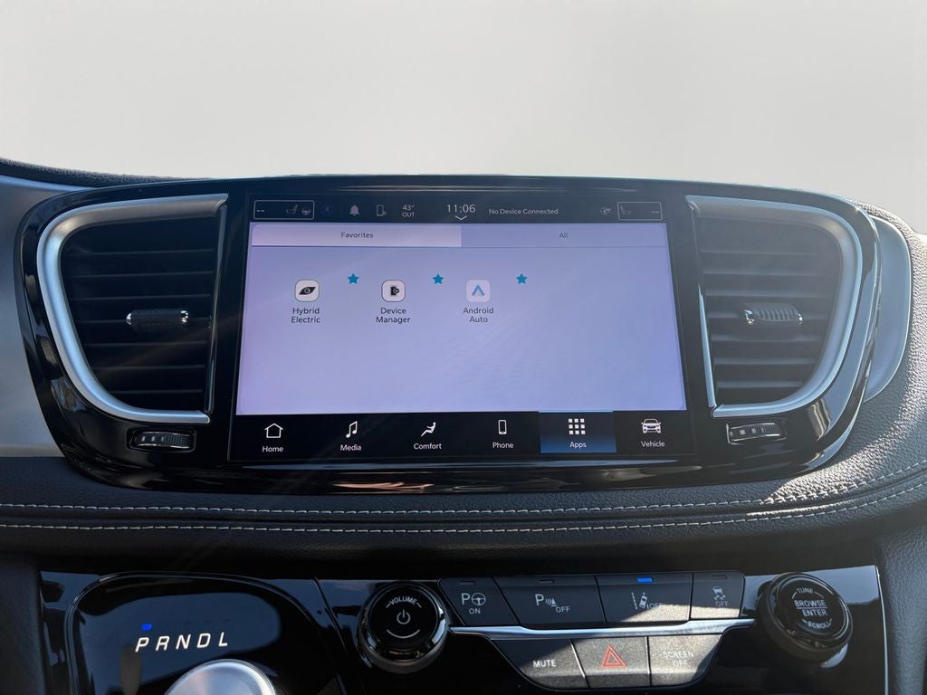 2023 Chrysler Pacifica Hybrid Touring L