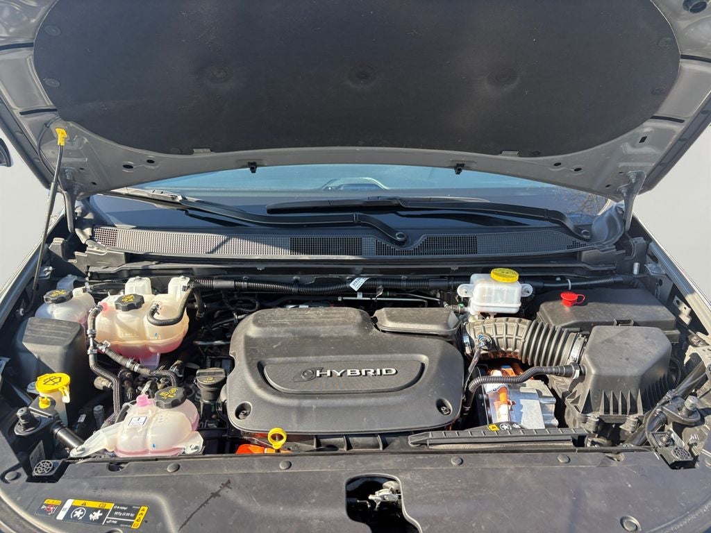 2023 Chrysler Pacifica Hybrid Touring L