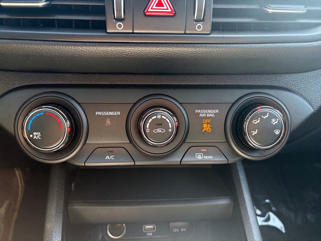 2023 Kia Forte LXS