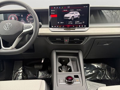 2025 Volkswagen Tiguan 2.0T SE