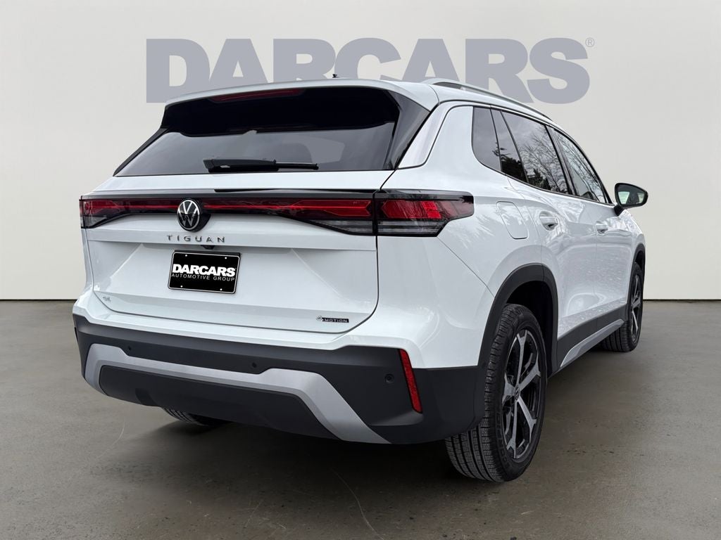 2025 Volkswagen Tiguan 2.0T SE