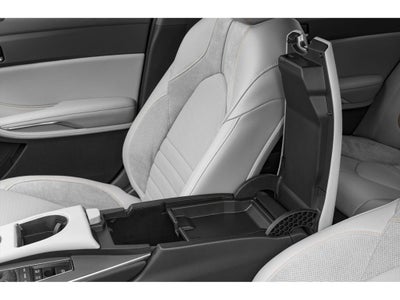 2021 Toyota Avalon Hybrid XSE