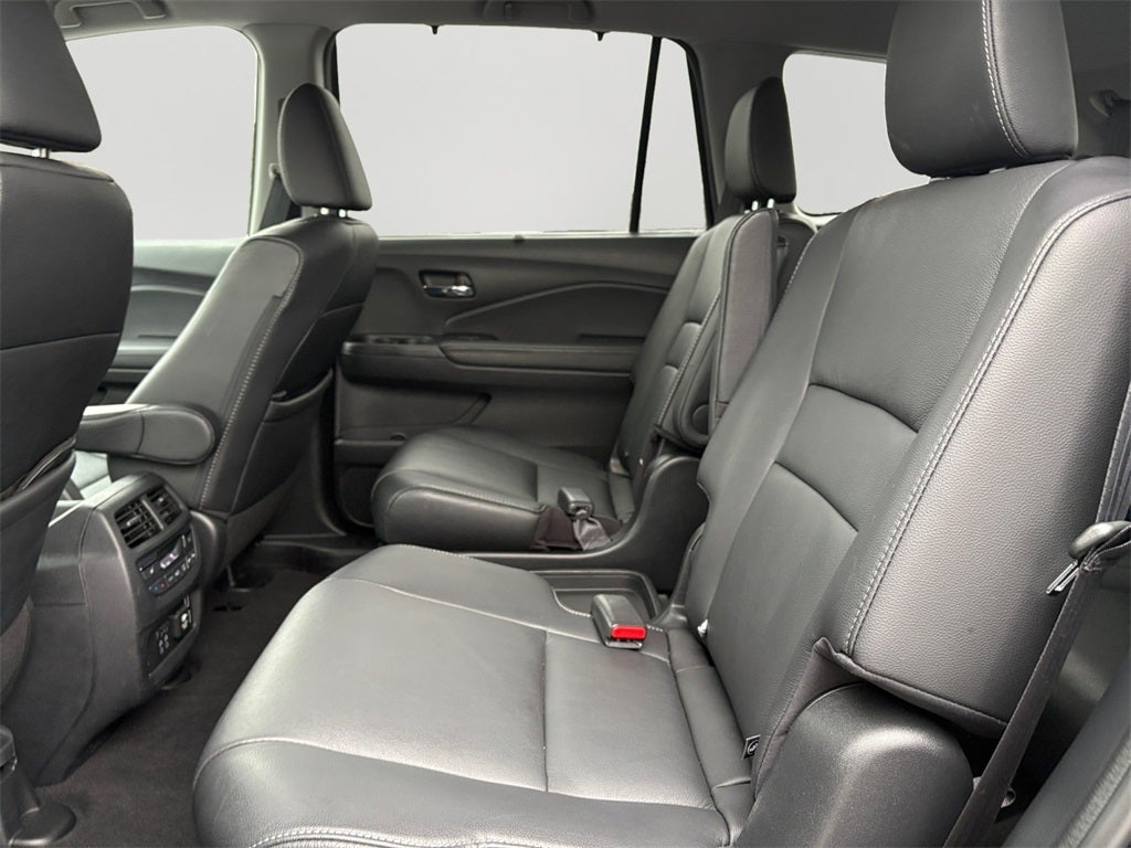 2021 Honda Pilot Touring 7 Passenger