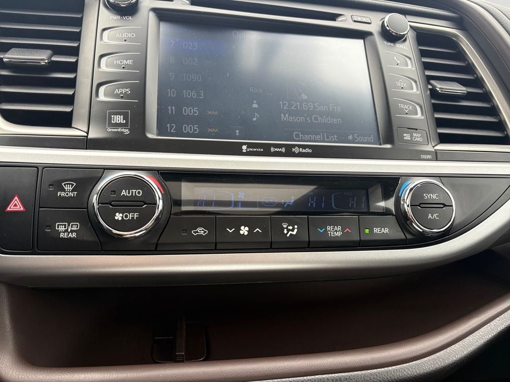 2019 Toyota Highlander Limited Platinum