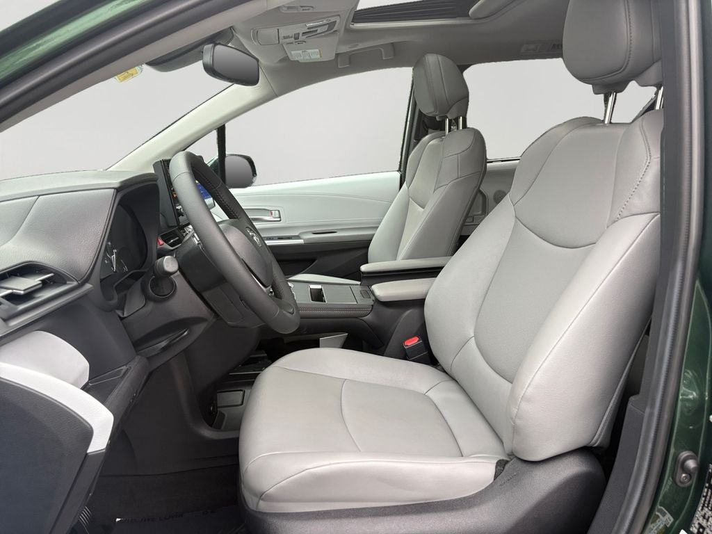 2025 Toyota Sienna XLE 7 Passenger