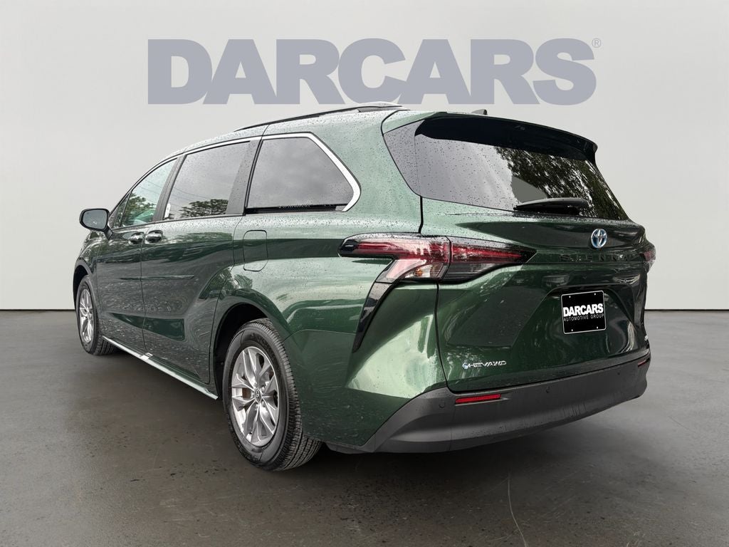 2025 Toyota Sienna XLE 7 Passenger