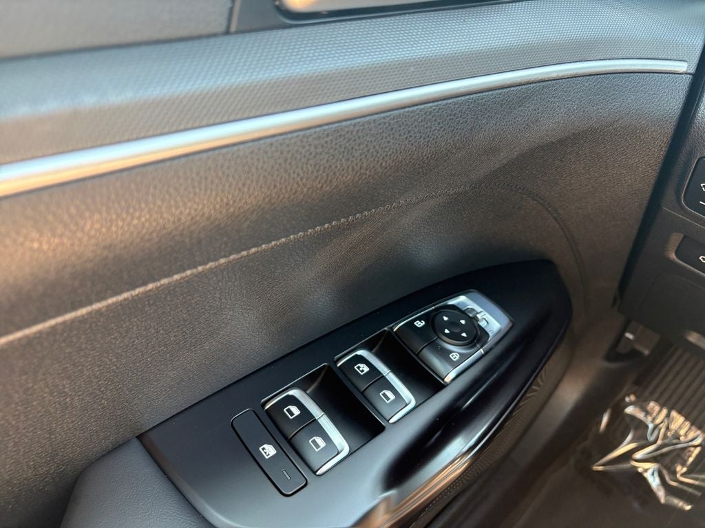 2024 Kia K5 LXS