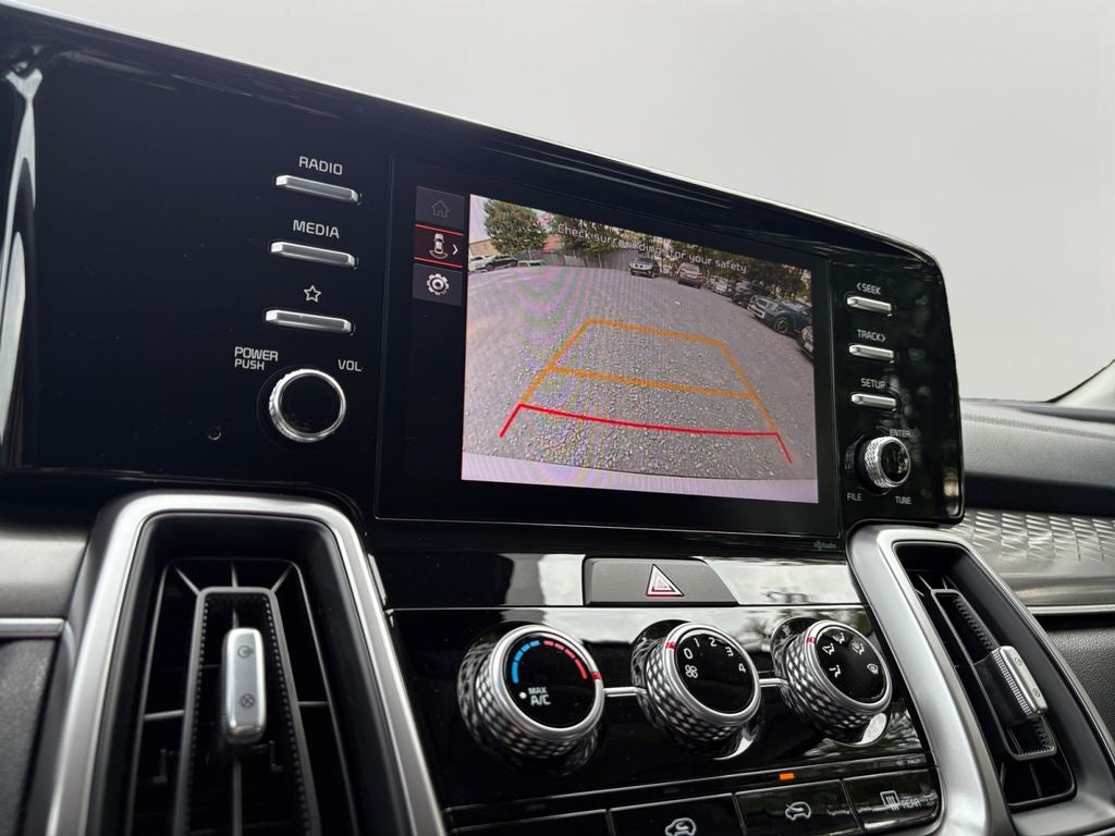 2023 Kia Sorento LX
