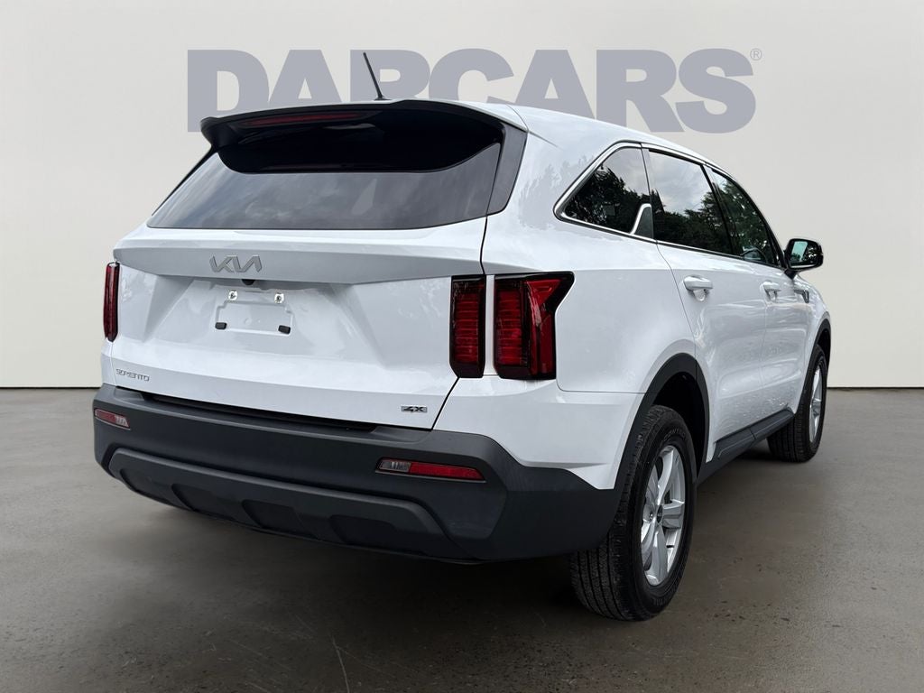 2023 Kia Sorento LX