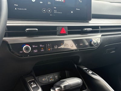2024 Kia Sorento X-Line EX