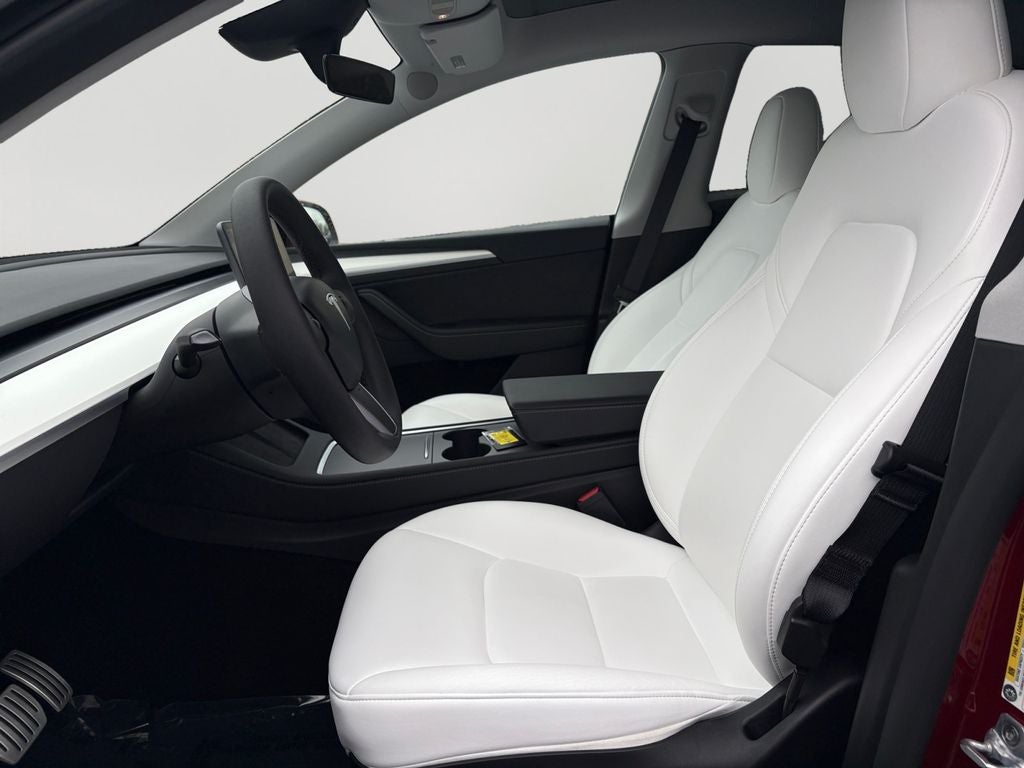 2024 Tesla Model Y Performance