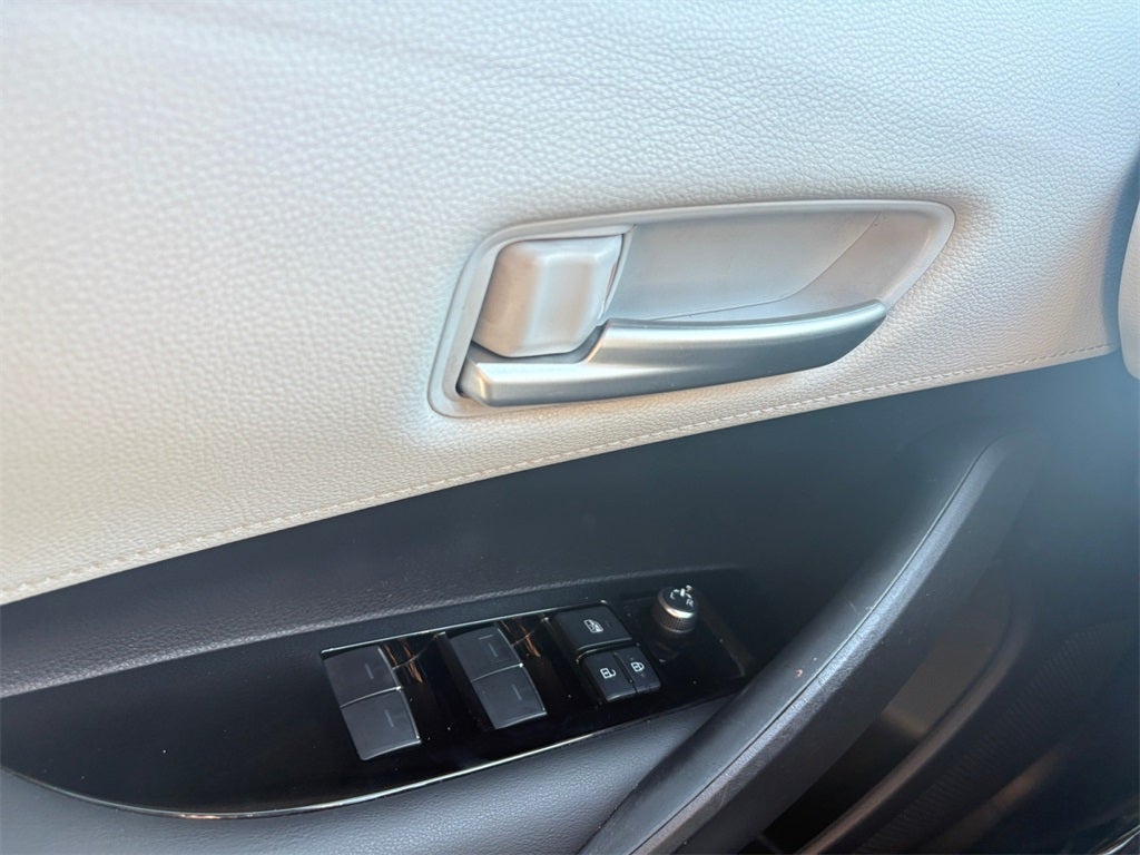 2019 Toyota Corolla Hatchback SE