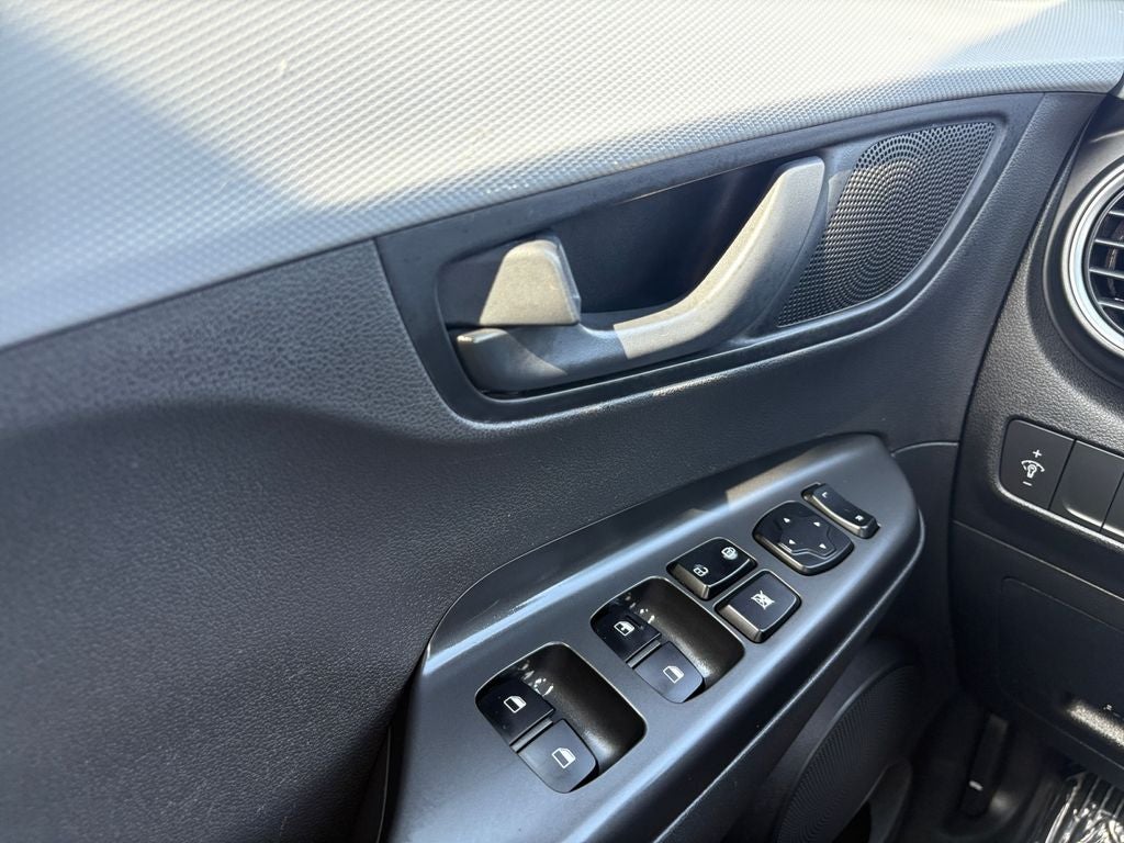 2020 Hyundai Kona SE