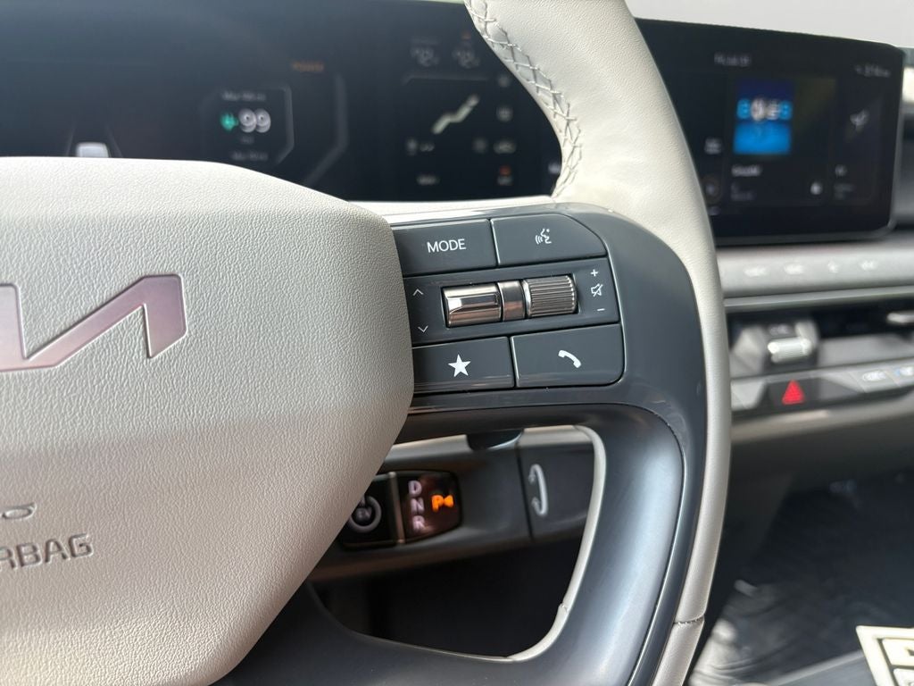 2024 Kia EV9 Land