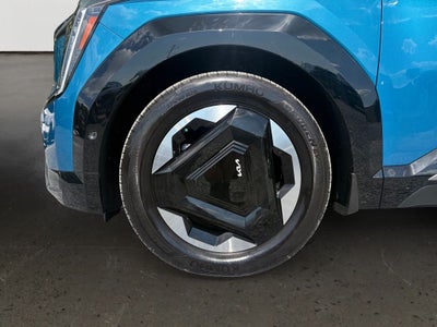 2024 Kia EV9 Land