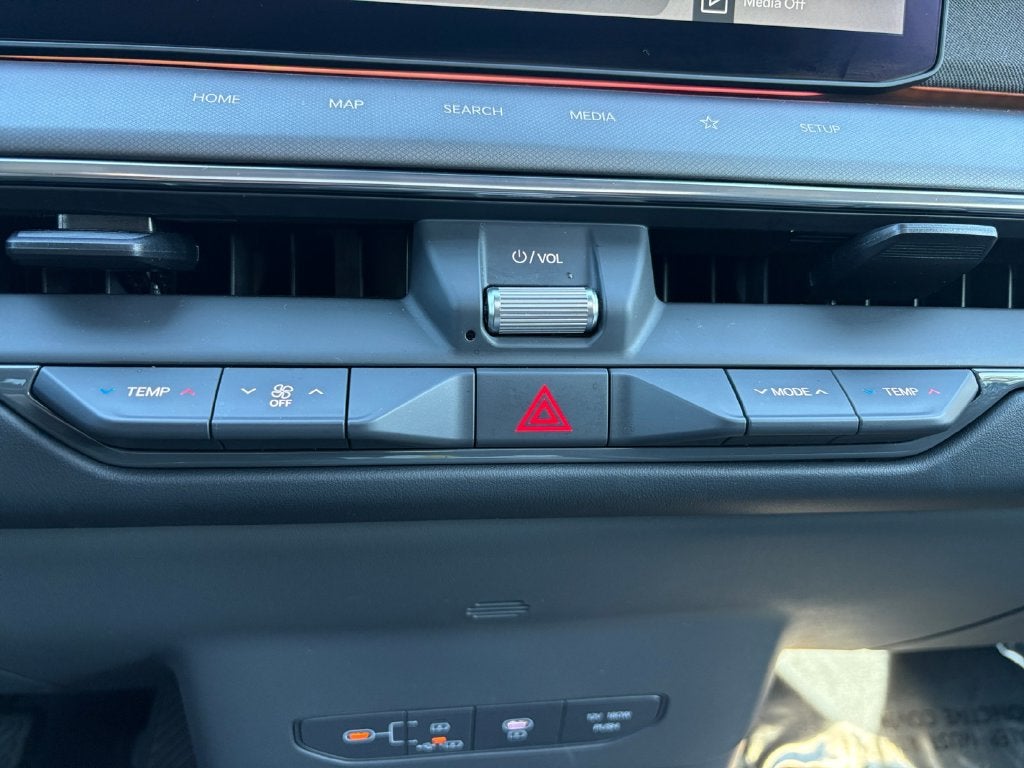 2024 Kia EV9 Land