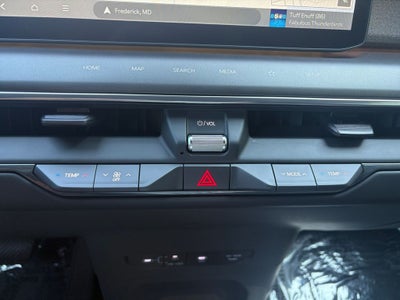 2024 Kia EV9 Land