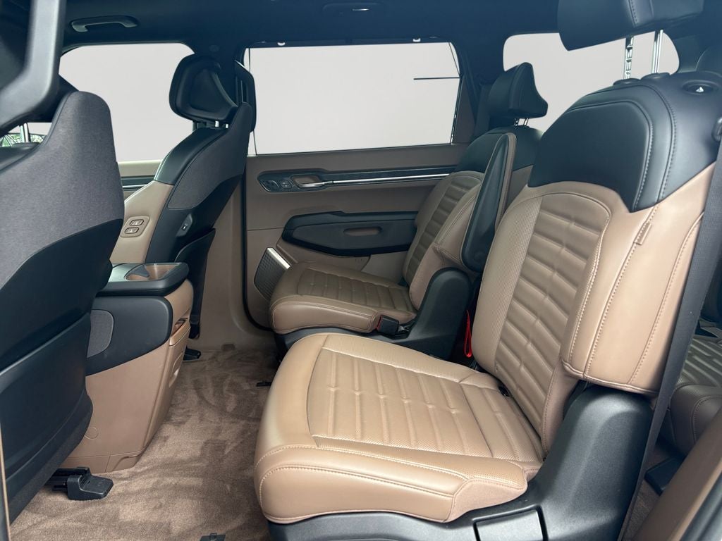 2024 Kia EV9 Land