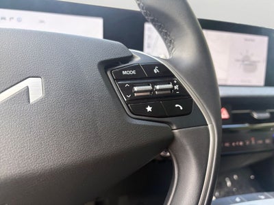2024 Kia EV6 Light