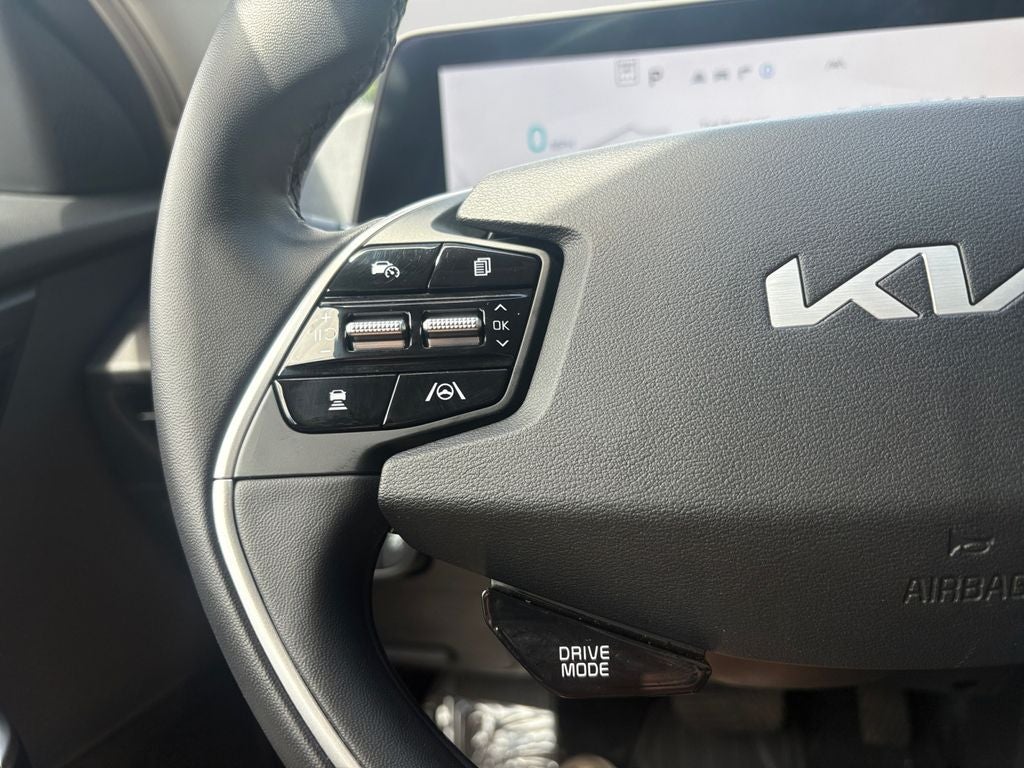2024 Kia EV6 Light