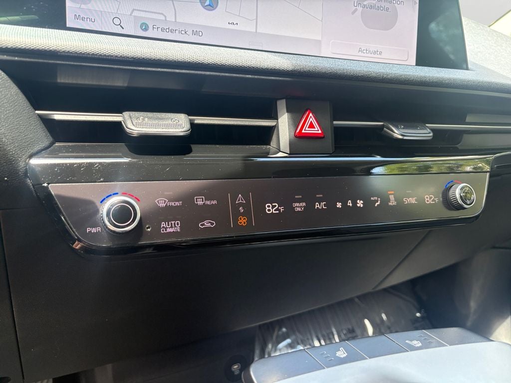 2024 Kia EV6 Light
