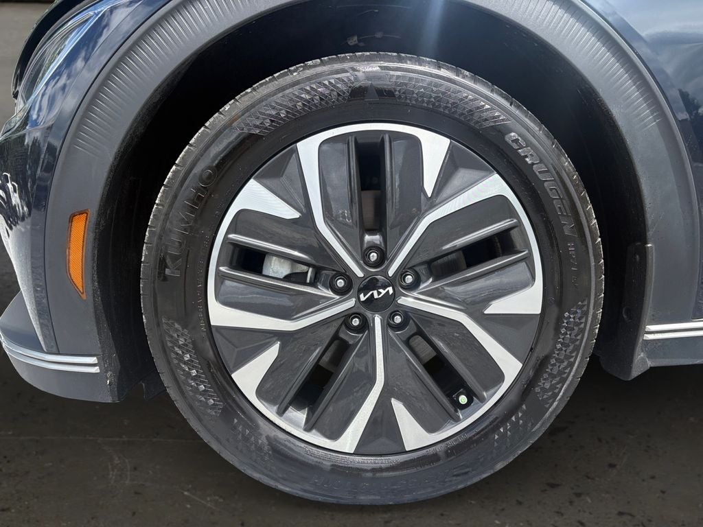 2024 Kia EV6 Light