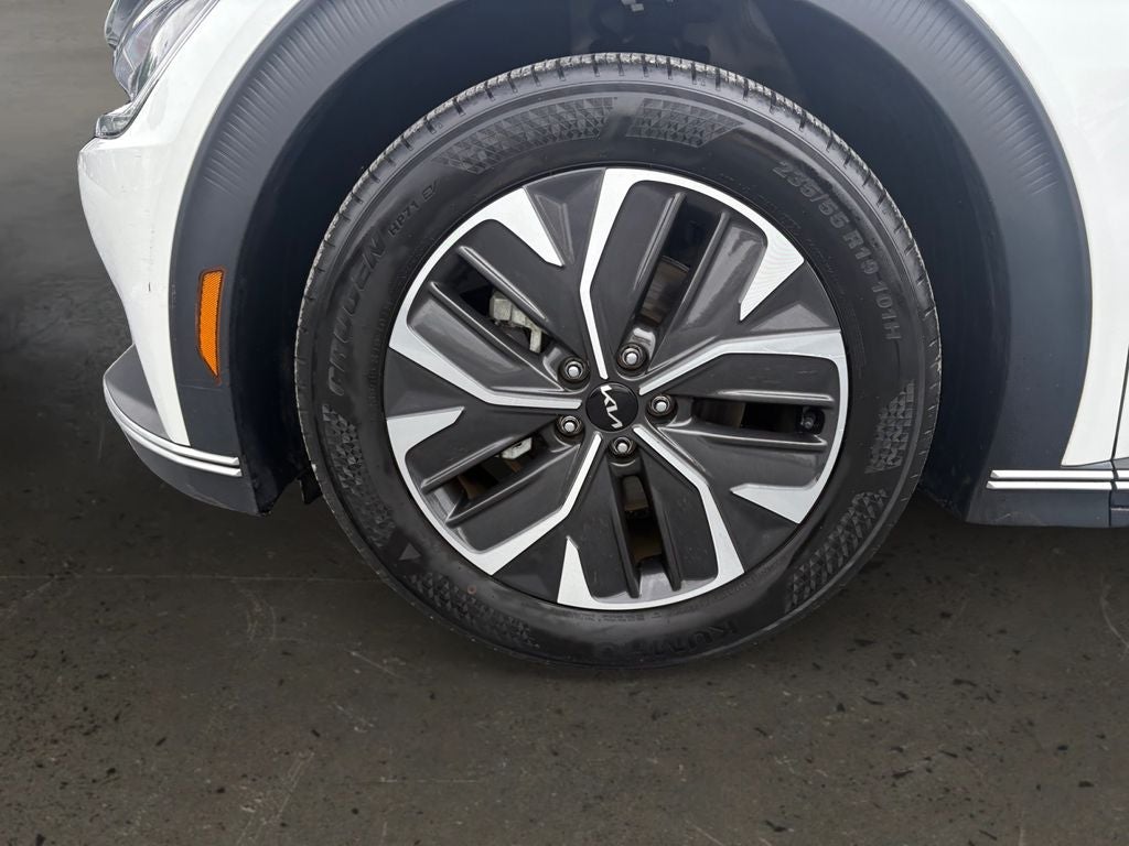 2024 Kia EV6 Light