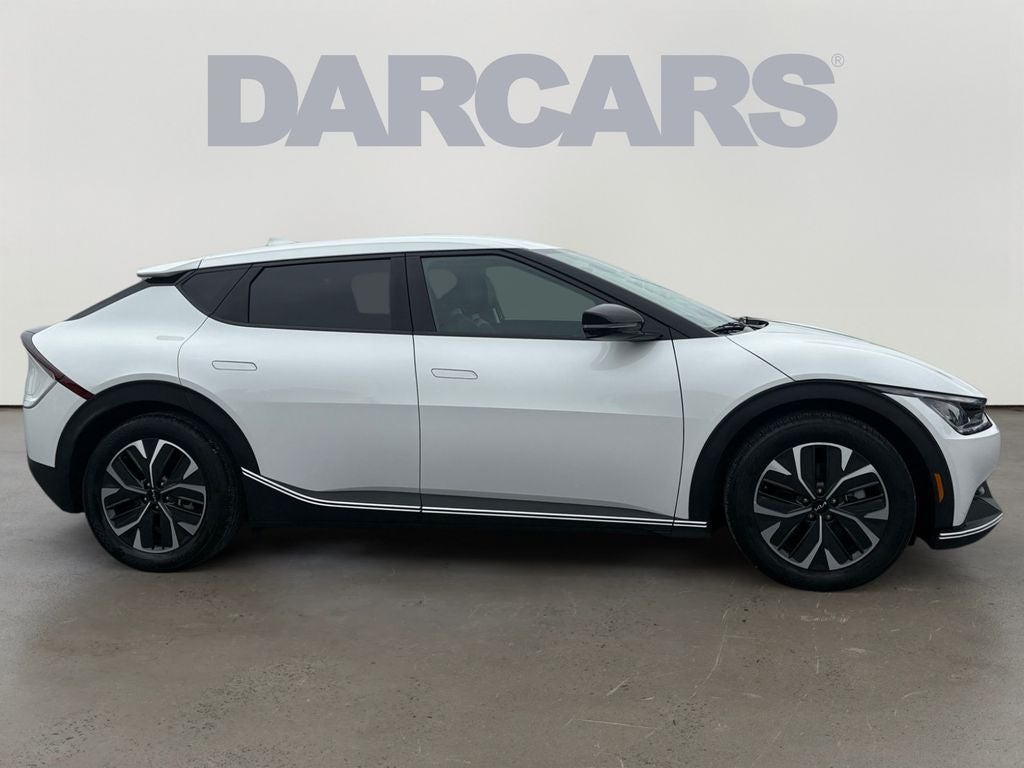 2024 Kia EV6 Light