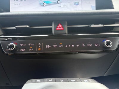 2024 Kia EV6 Wind