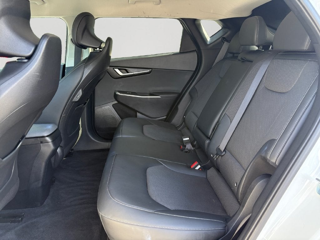 2024 Kia EV6 Light