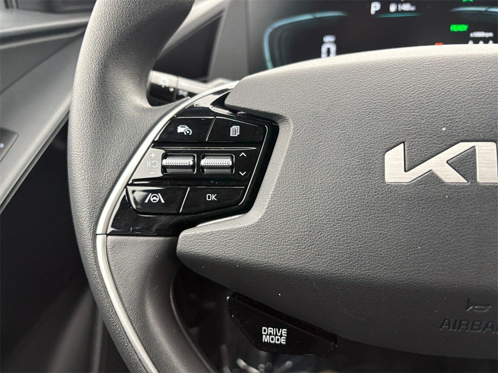 2024 Kia Niro LX