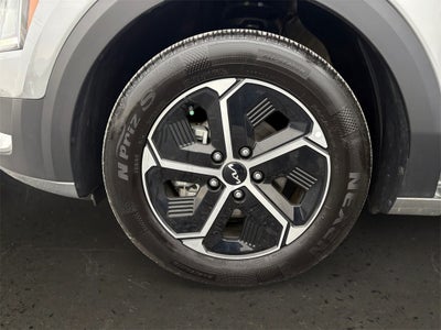 2024 Kia Niro LX