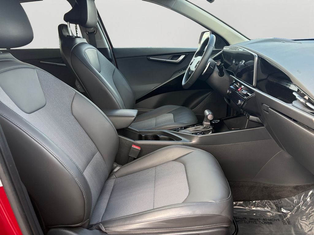 2023 Kia Niro EX