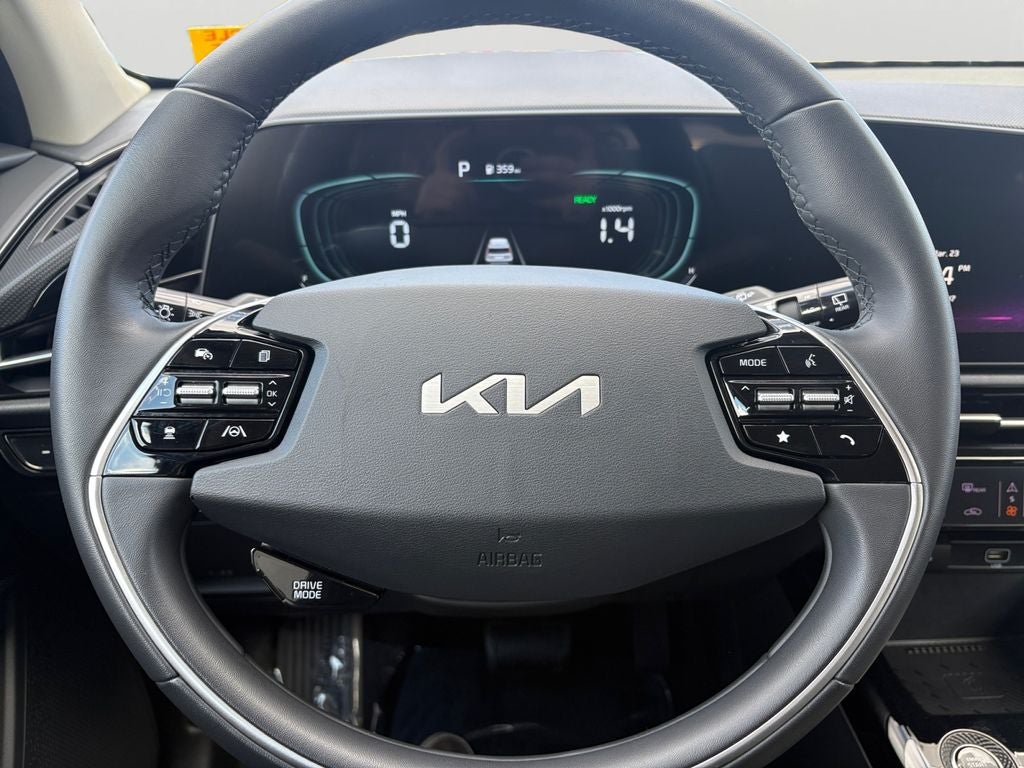 2023 Kia Niro EX