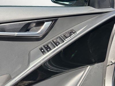 2023 Kia Niro EX Touring
