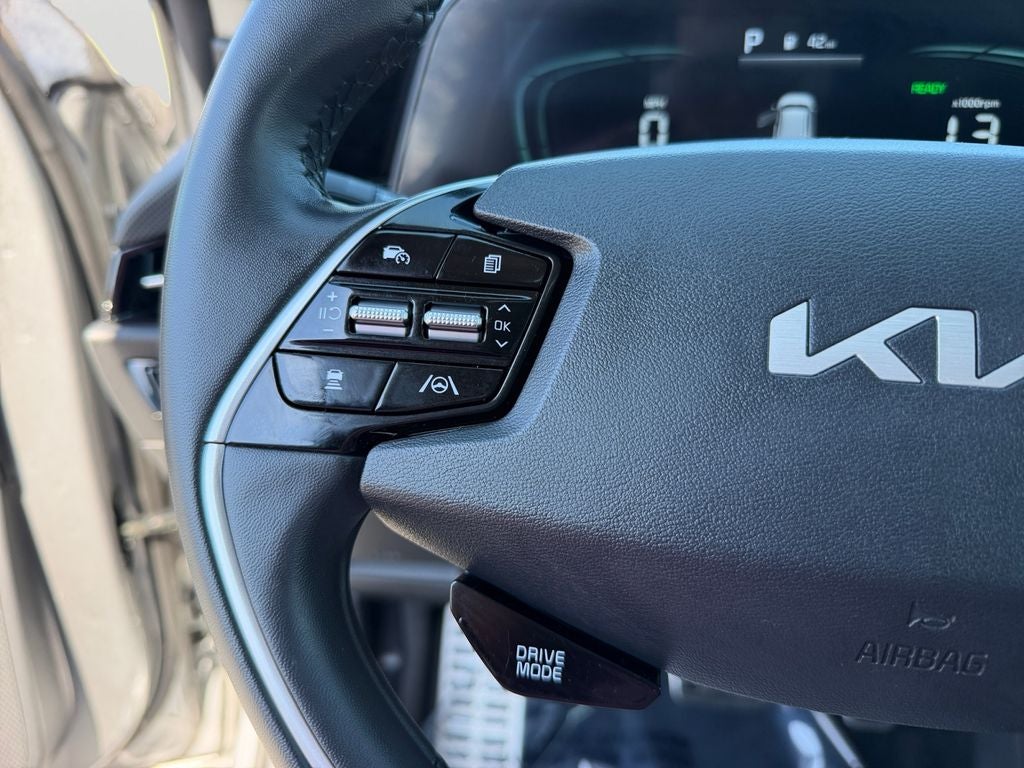 2023 Kia Niro EX Touring