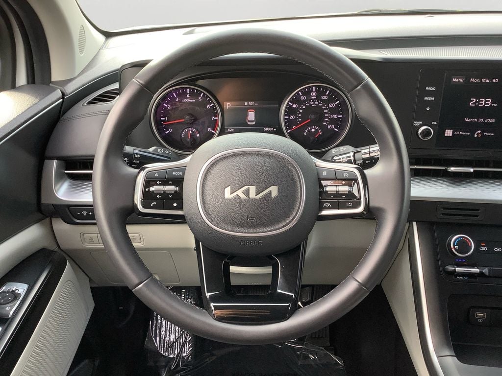 2024 Kia Carnival LX