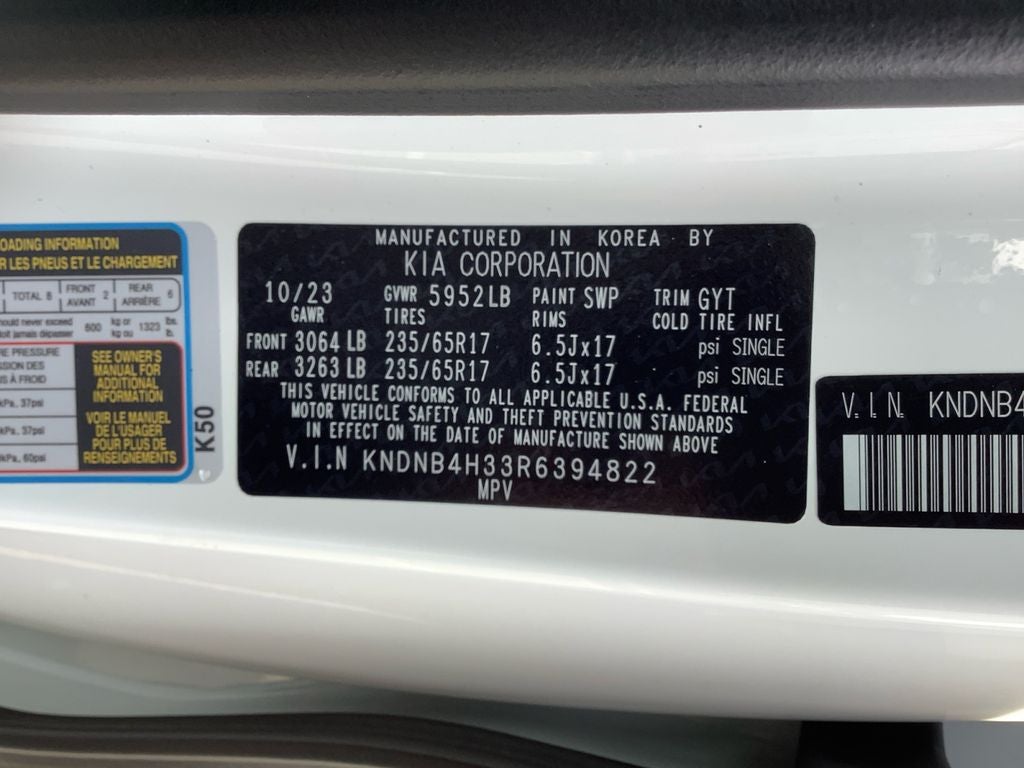 2024 Kia Carnival LX