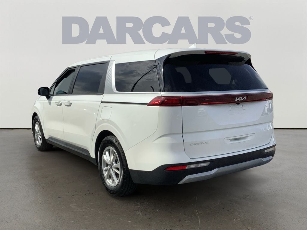 2024 Kia Carnival LX